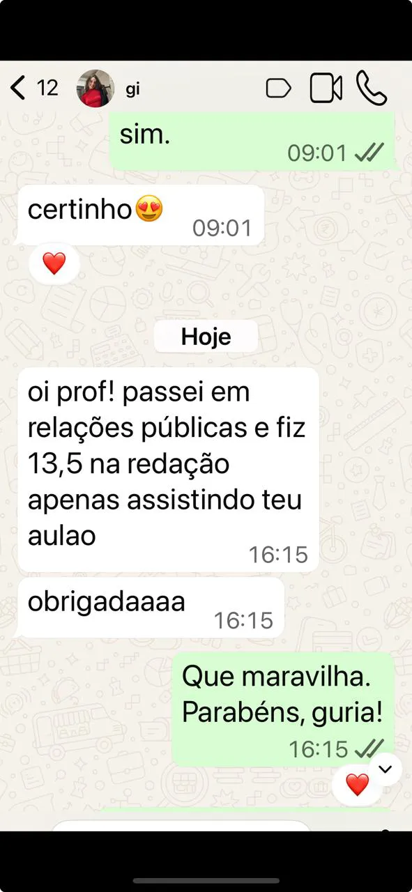 Depoimento de aluna aprovada em Relações Públicas com 13,5 na redação